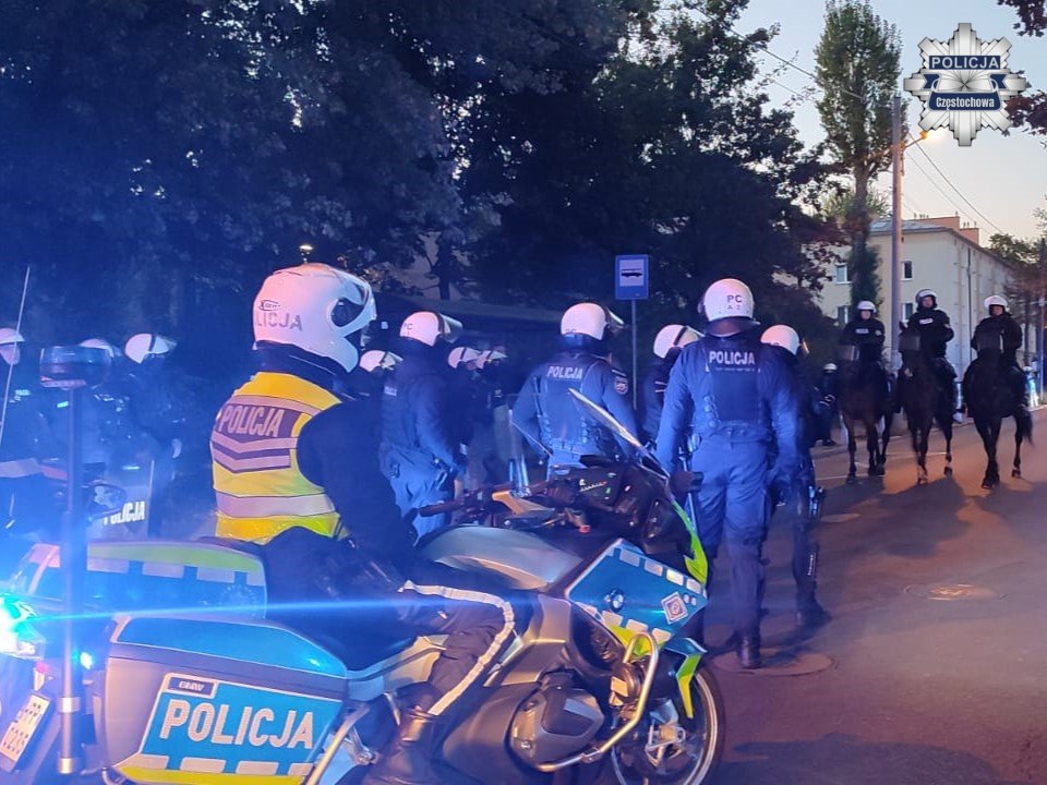 rakow-mecz-policja-2