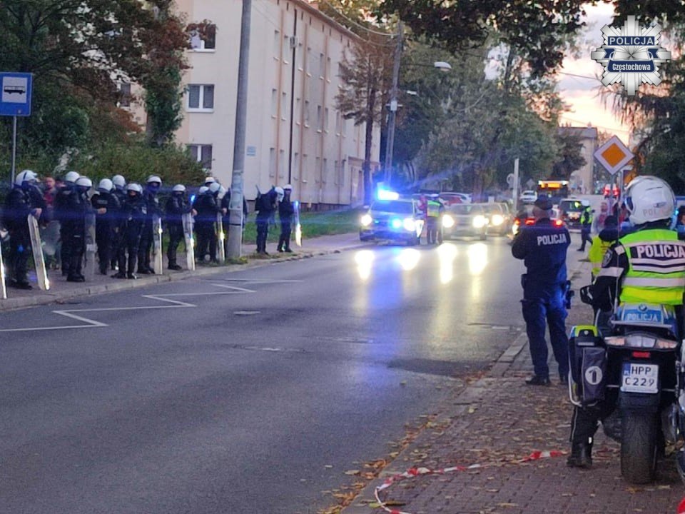 rakow-mecz-policja-3