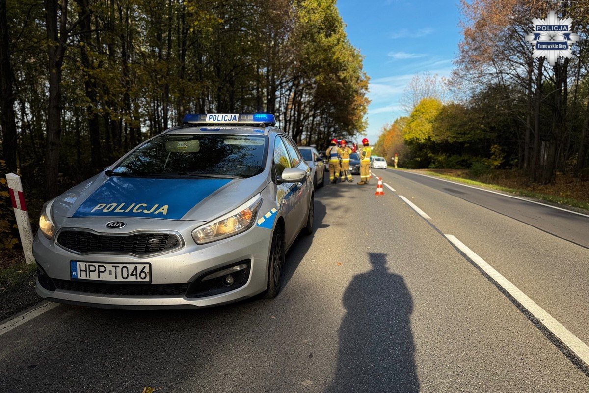 Kolizja trzech pojazdów na DK 78