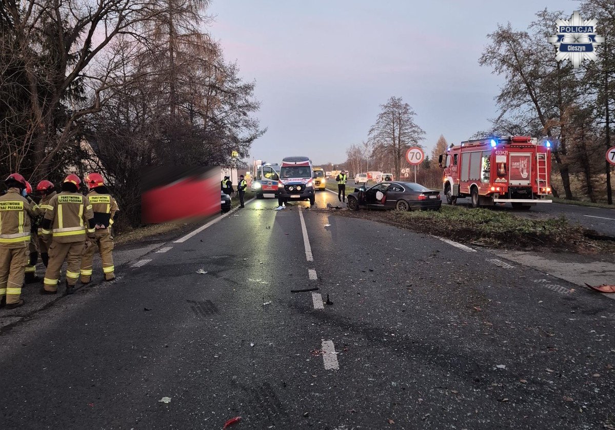 Tragiczny wypadek w Ustroniu: jedna osoba nie żyje, druga walczy o życie