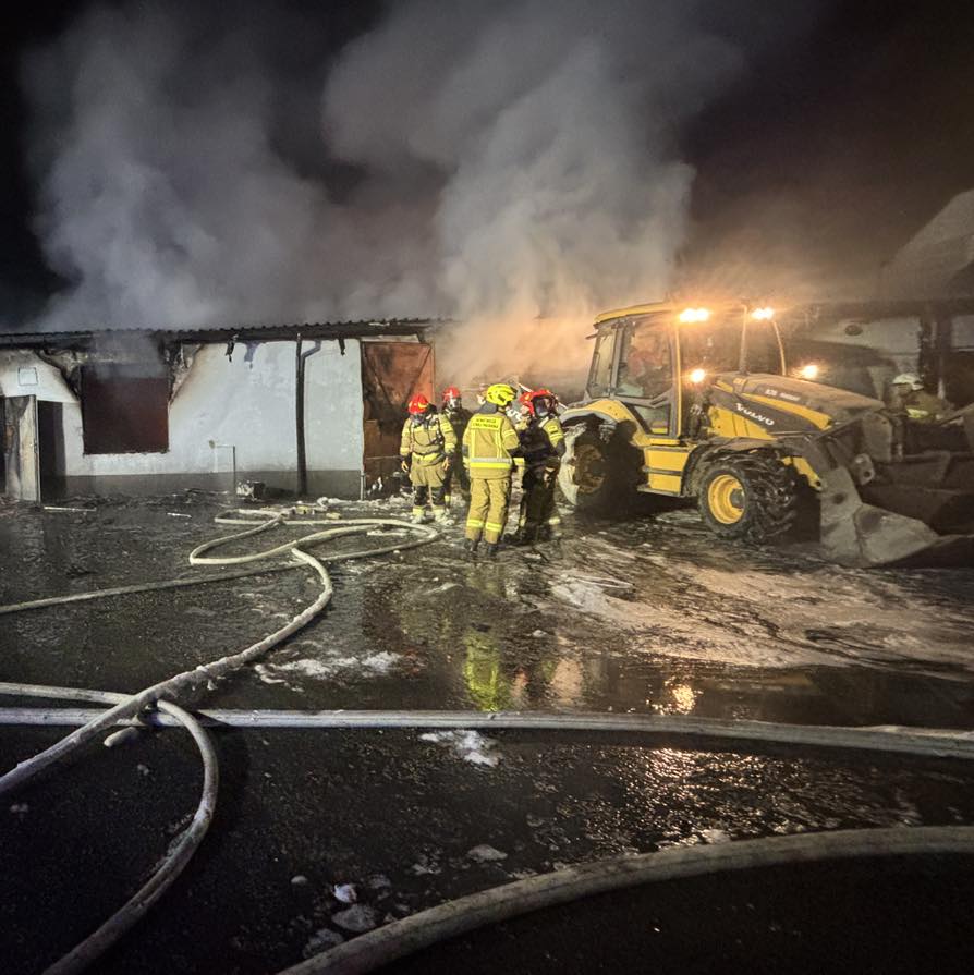 Pożar w zakładzie produkcji podpałki w Gminie Lelów