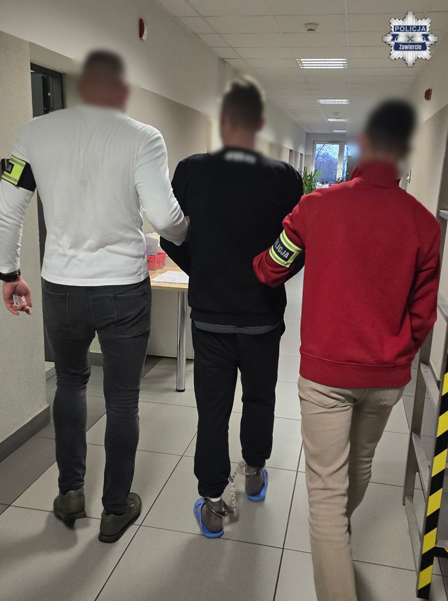 Zarzut potrójnego usiłowania zabójstwa w Zawierciu