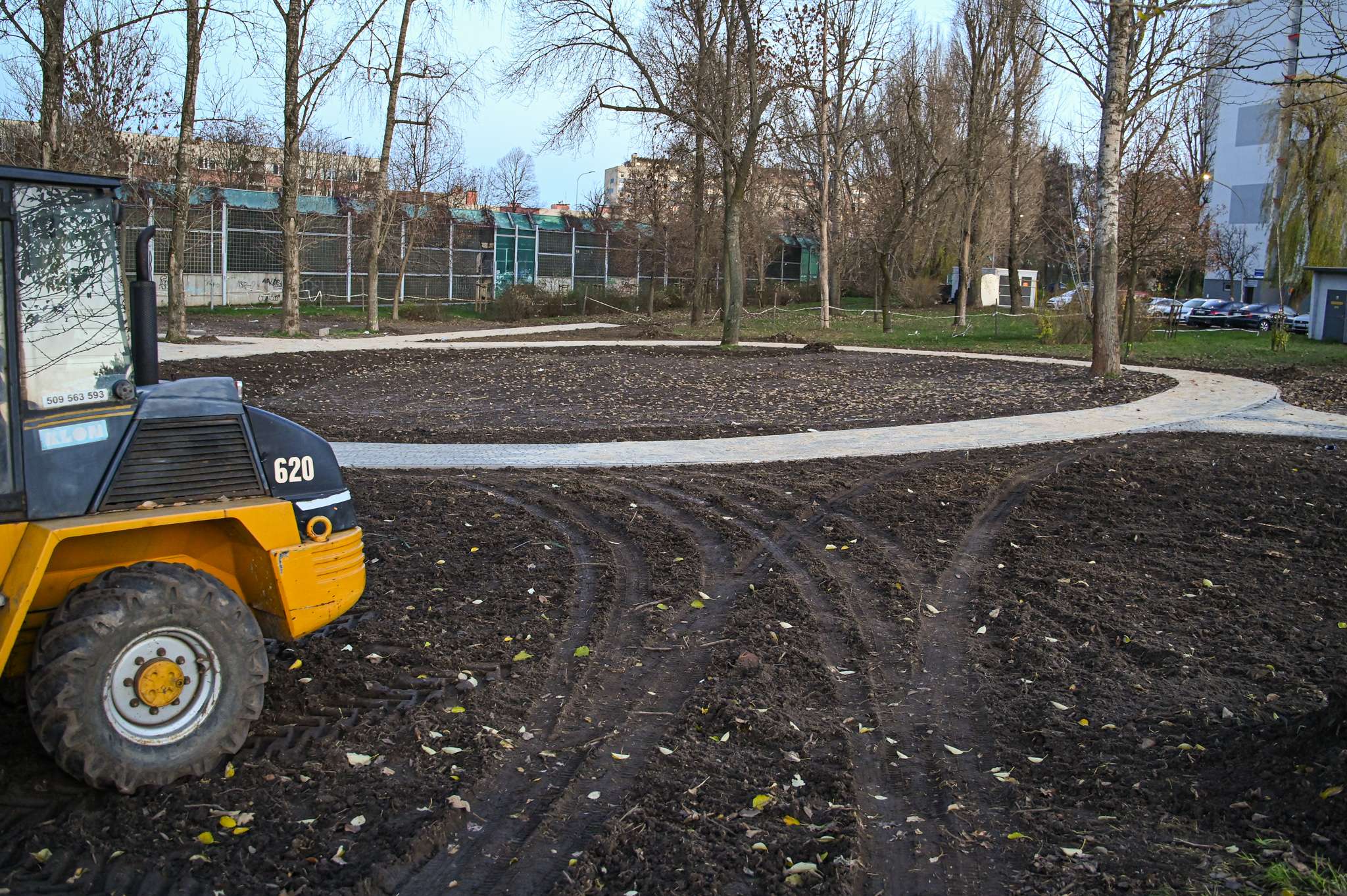 Nowa przestrzeń rekreacyjna w Częstochowie nabiera kształtów