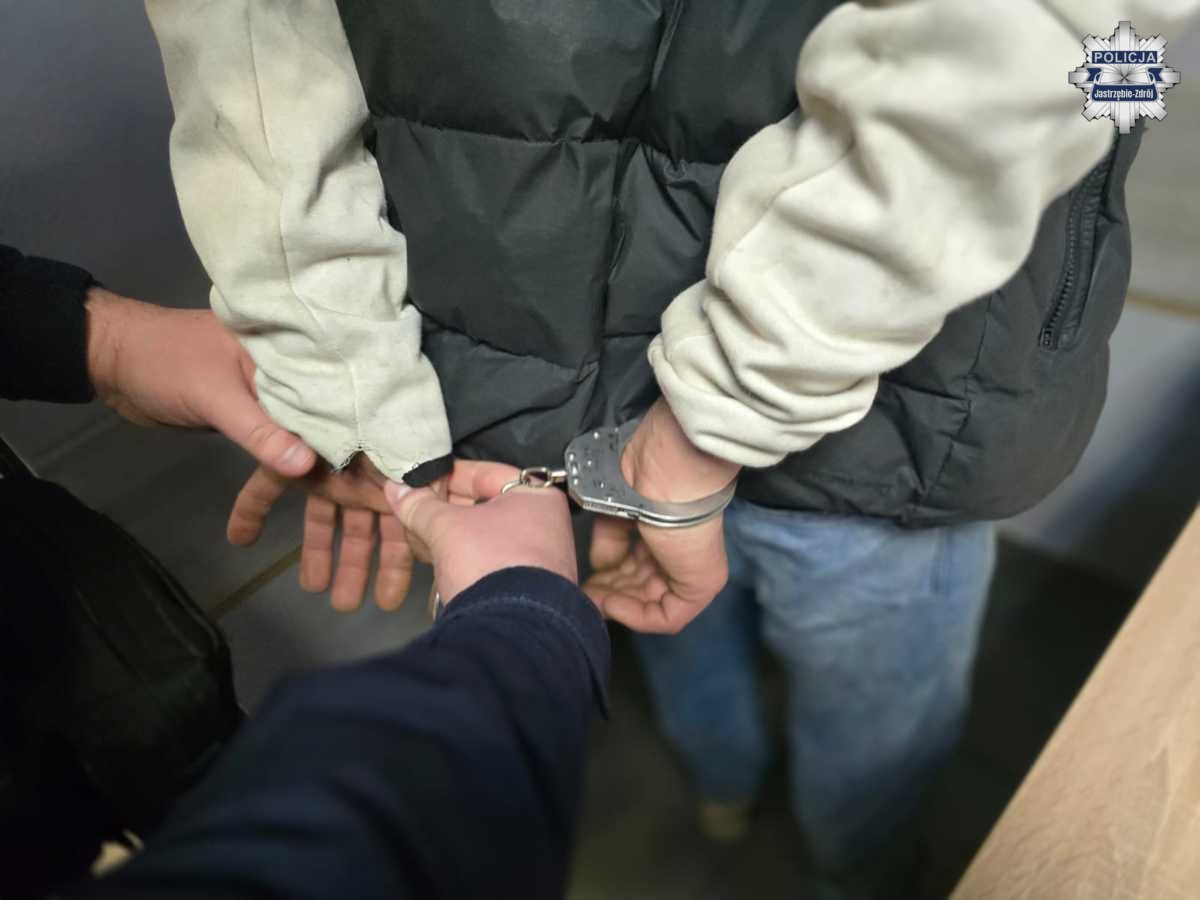 Zatrzymanie 34-latka z narkotykami i zakazem prowadzenia