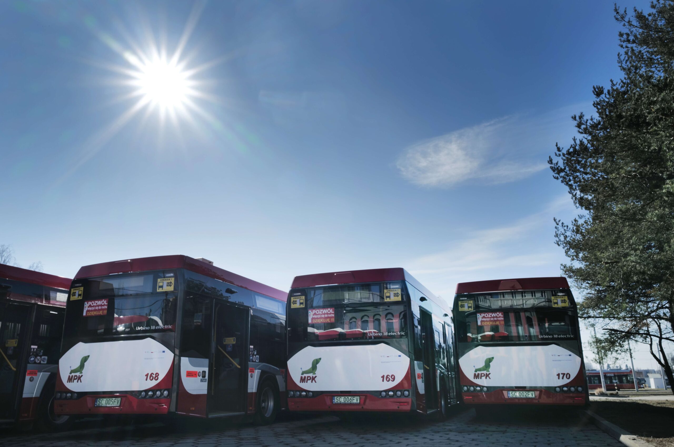 Częstochowa: 10 nowych elektrycznych przegubowców [ZDJĘCIA]