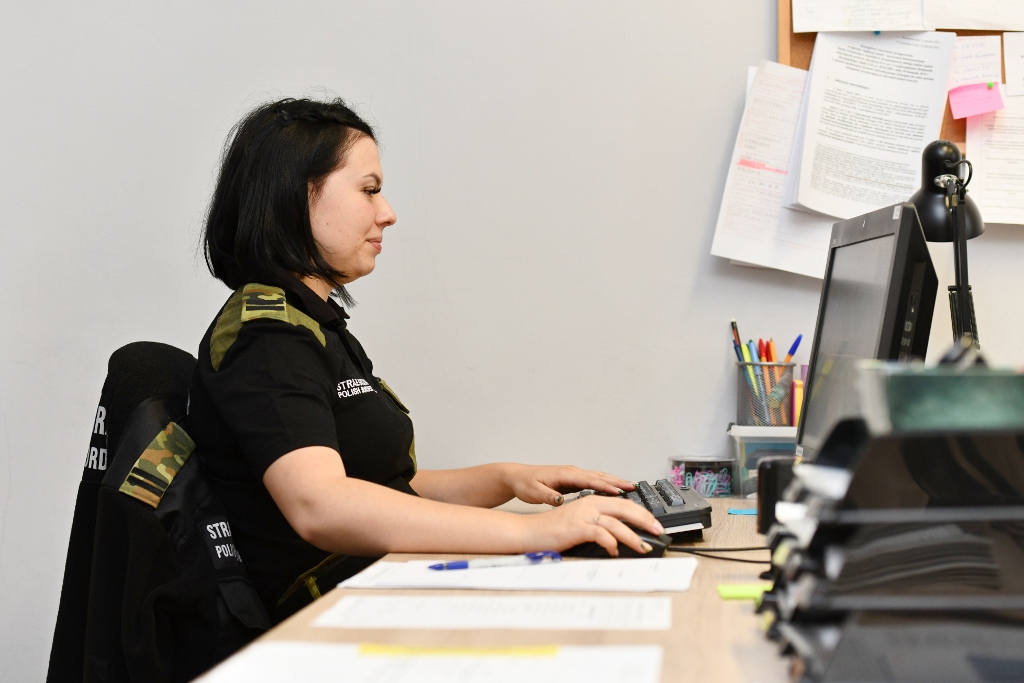 Kontrola w śląskiej firmie ujawniła nieprawidłowości przy zatrudnianiu cudzoziemców