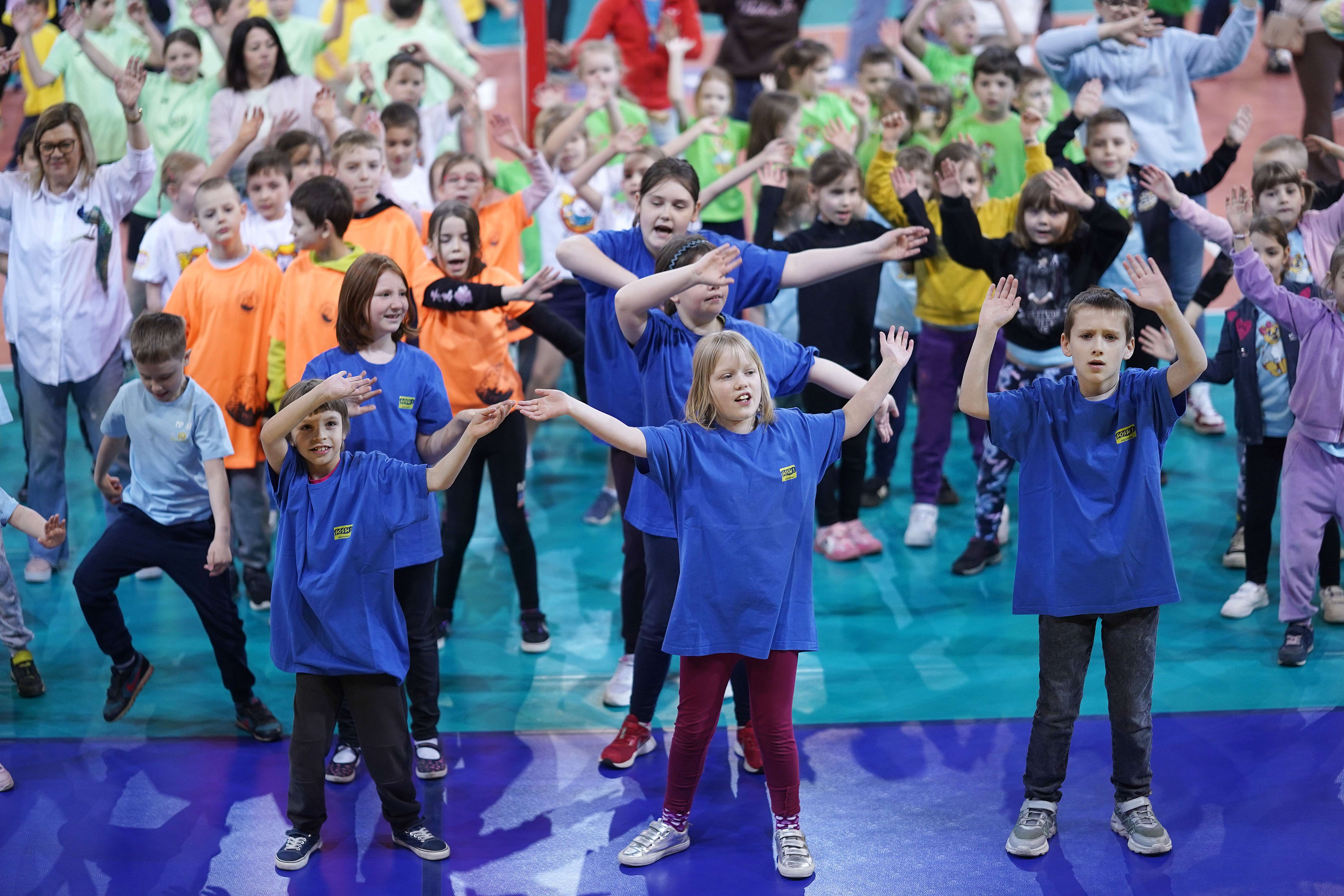 Sportowe wyzwania najmłodszych w Hali Sportowej Częstochowa