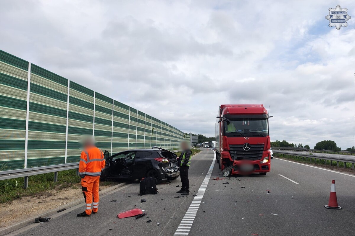 Wypadek na autostradzie A1 w Pyrzowicach