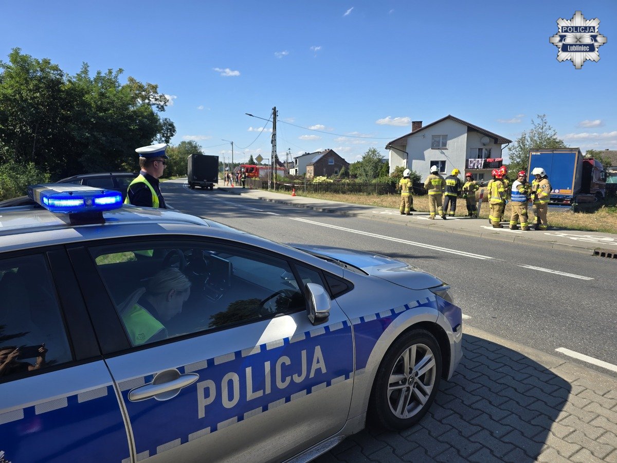 Tir wypadł z drogi w Lublińcu