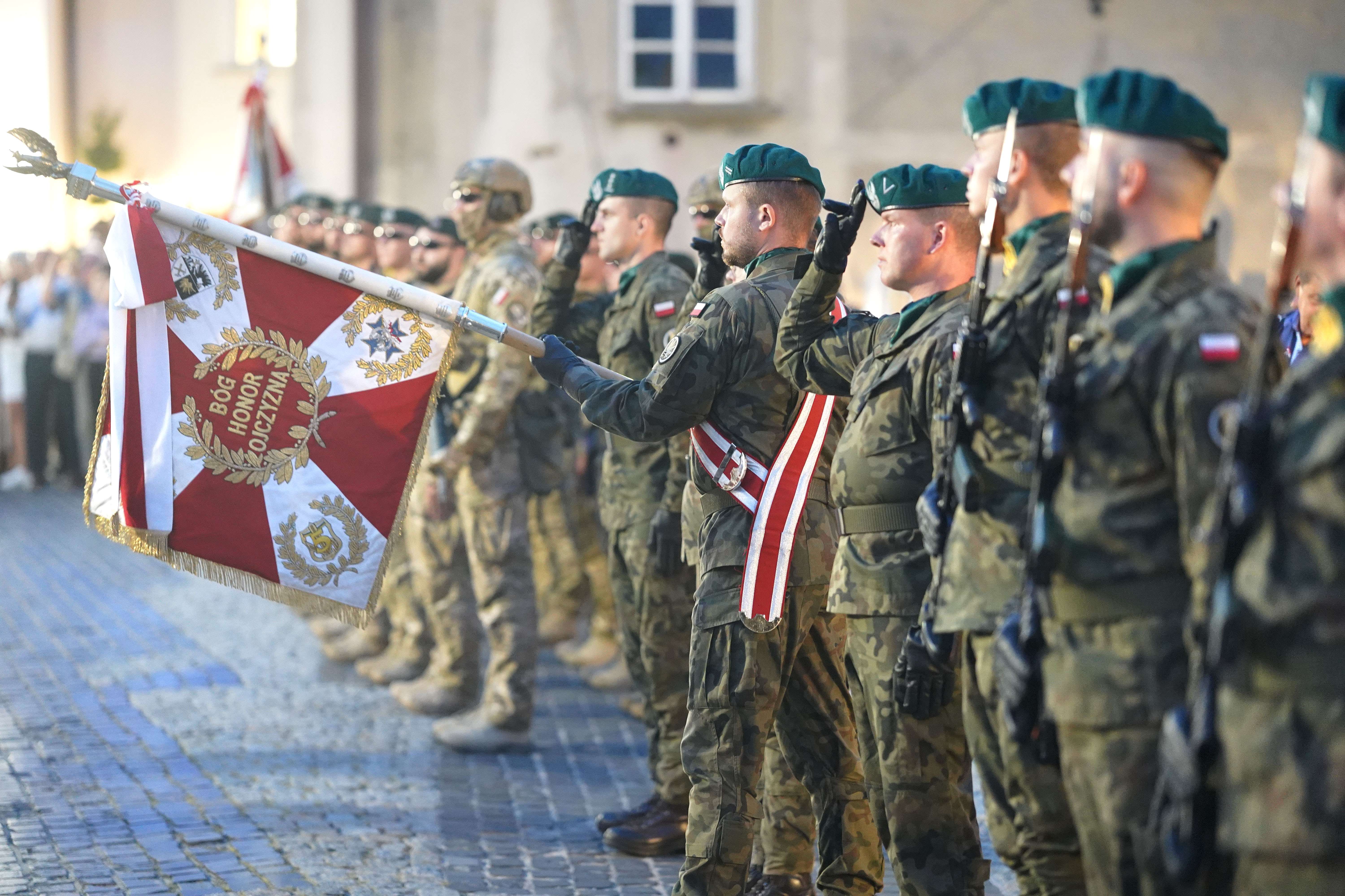 Wojskowy szlak na Jasną Górę. Zacznie się jeszcze przed świętem