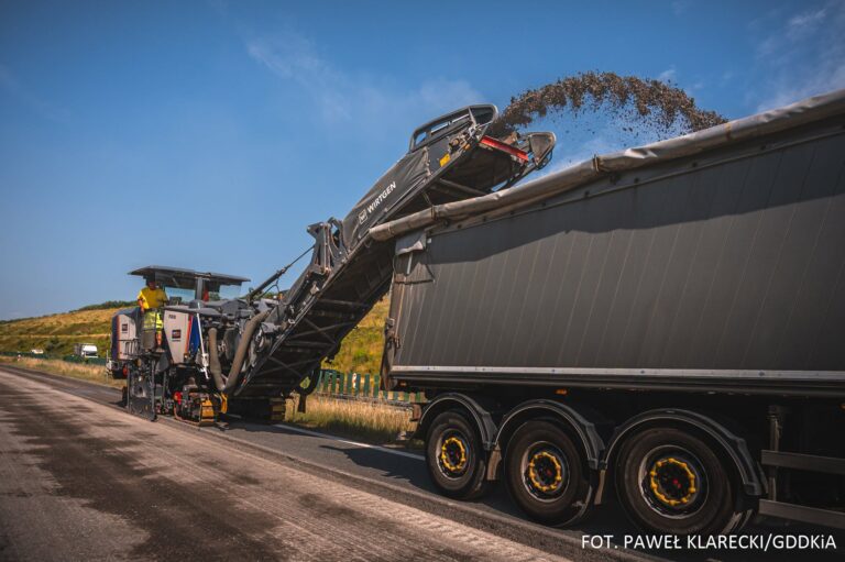 Frezowanie nawierzchni na A1 Piekary Śląskie – Pyrzowice