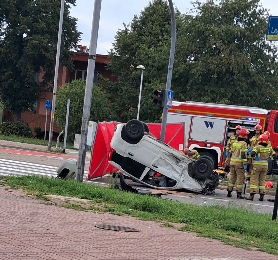 Dramatyczny wypadek na skrzyżowaniu Legionów i Faradaya