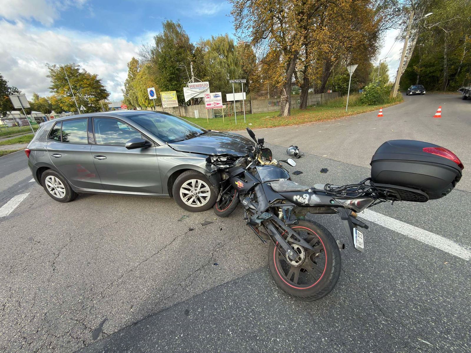 Wypadek w Częstochowie. Motocyklista trafił do szpitala